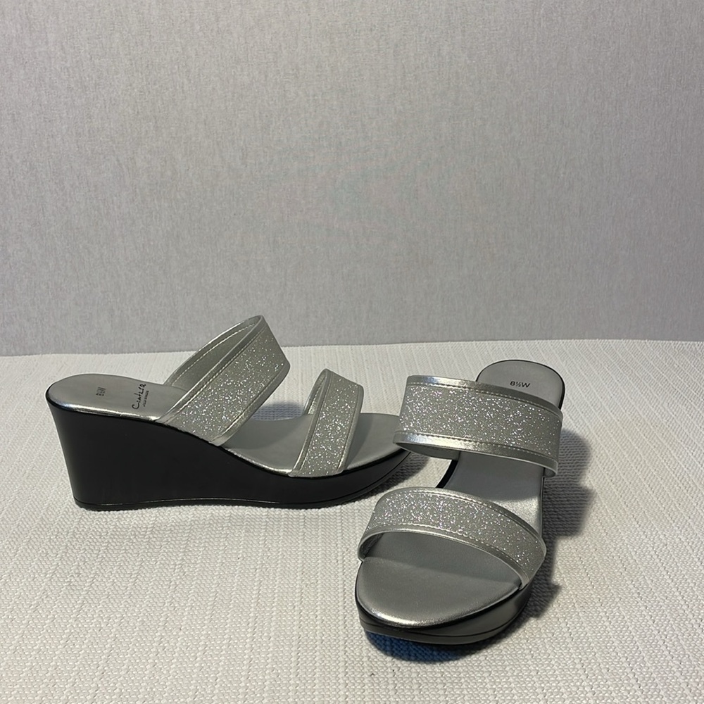 Contesa, slip in, silver sparkling, wedge sandals. Size 8.1/2W